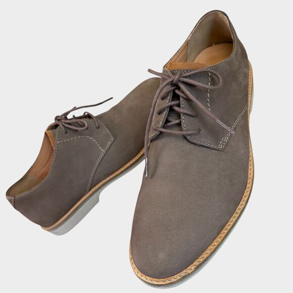 Clarks Artisan Mens Size 11 Suede Oxford Dress Shoes Laced Up Brown Classic - Picture 2 of 12